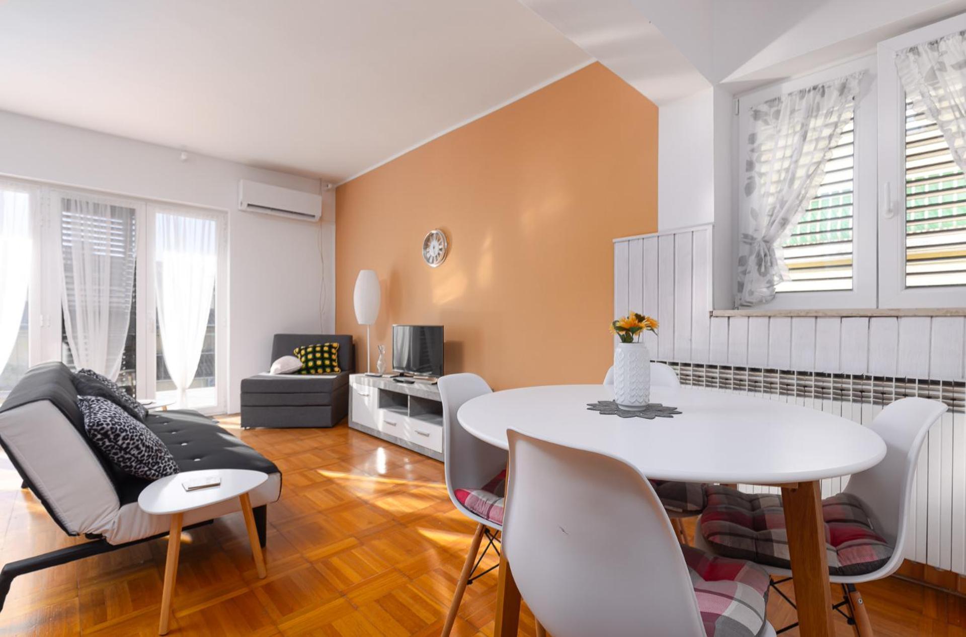 Milo Apartment Porec Bagian luar foto