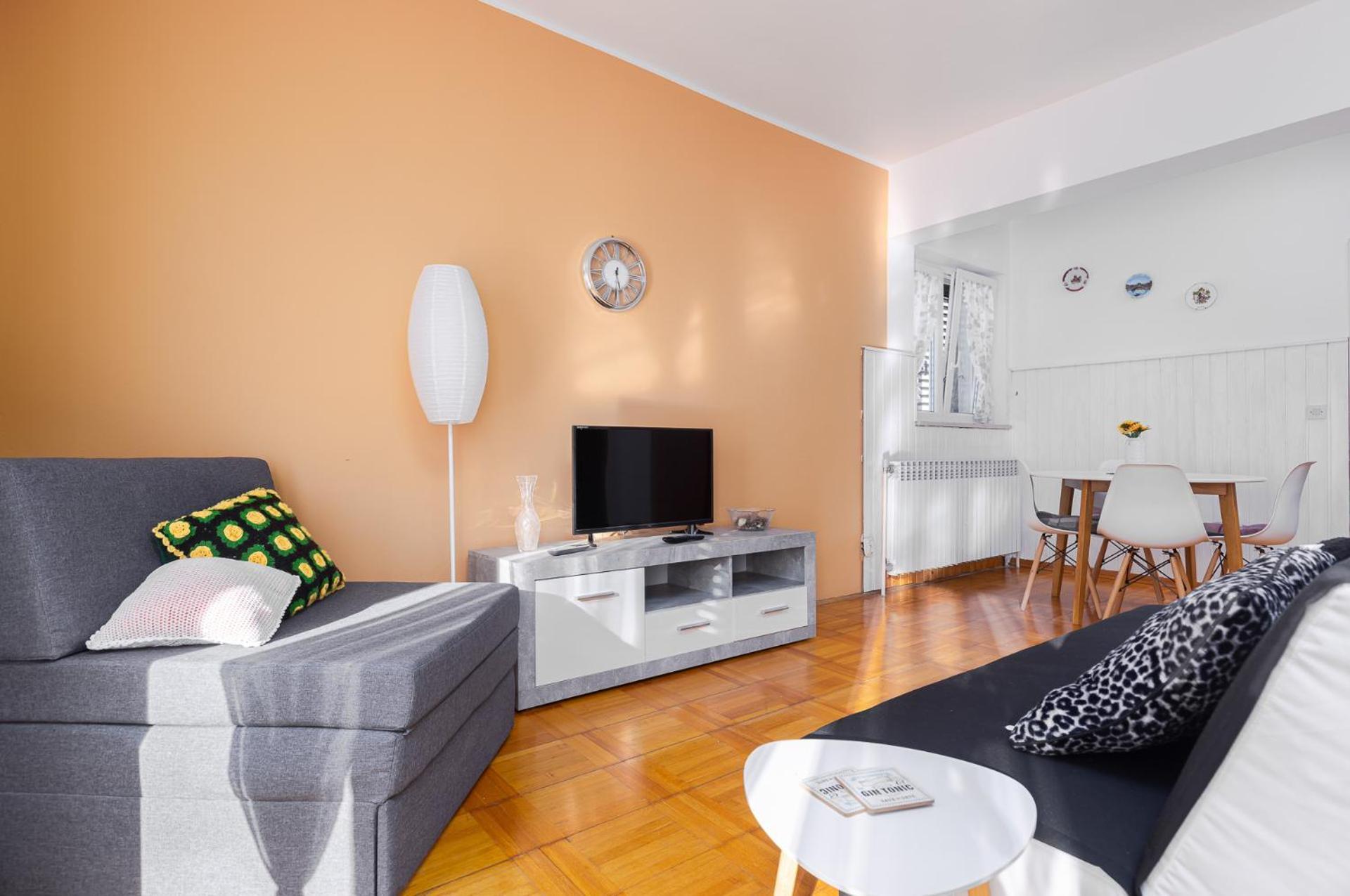 Milo Apartment Porec Bagian luar foto