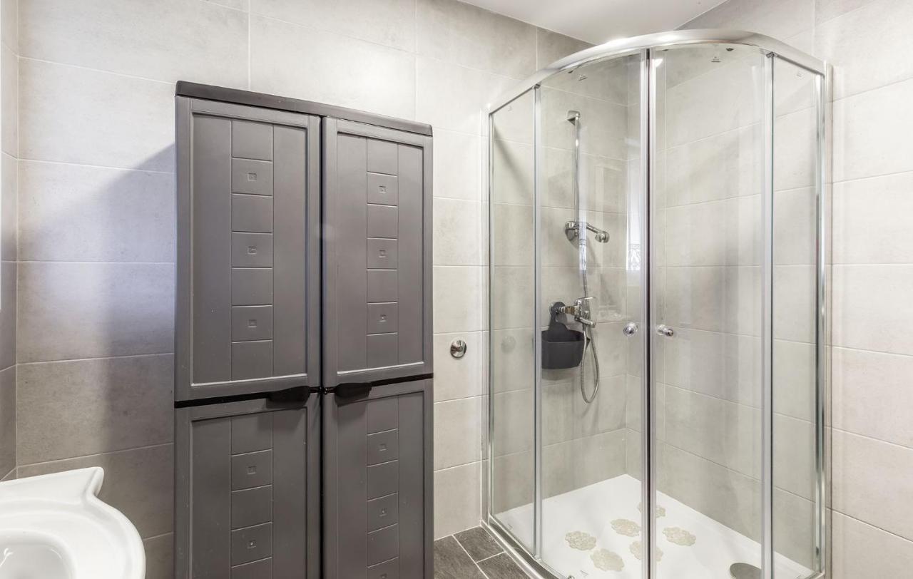 Milo Apartment Porec Bagian luar foto